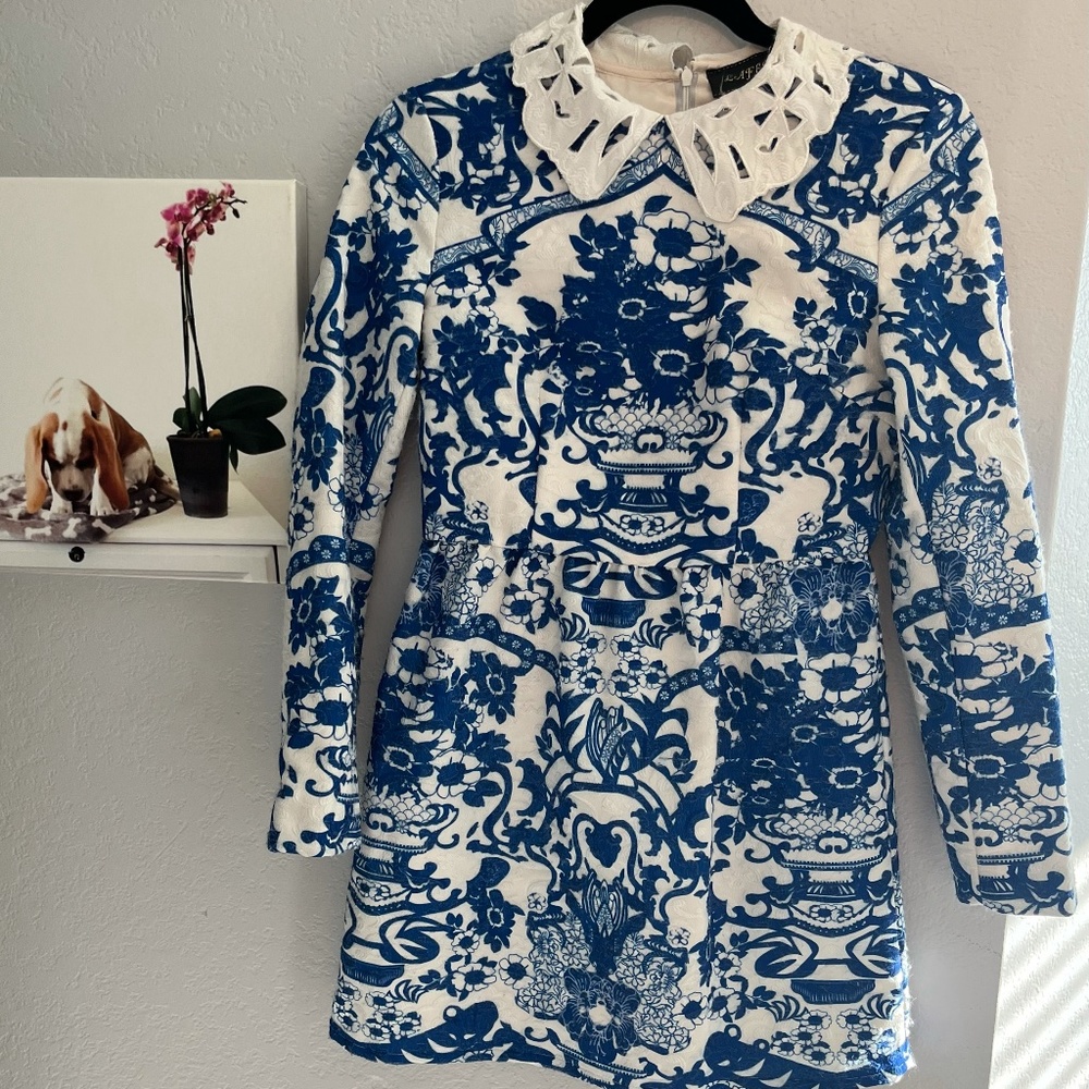 Lafer embroidered dress size S